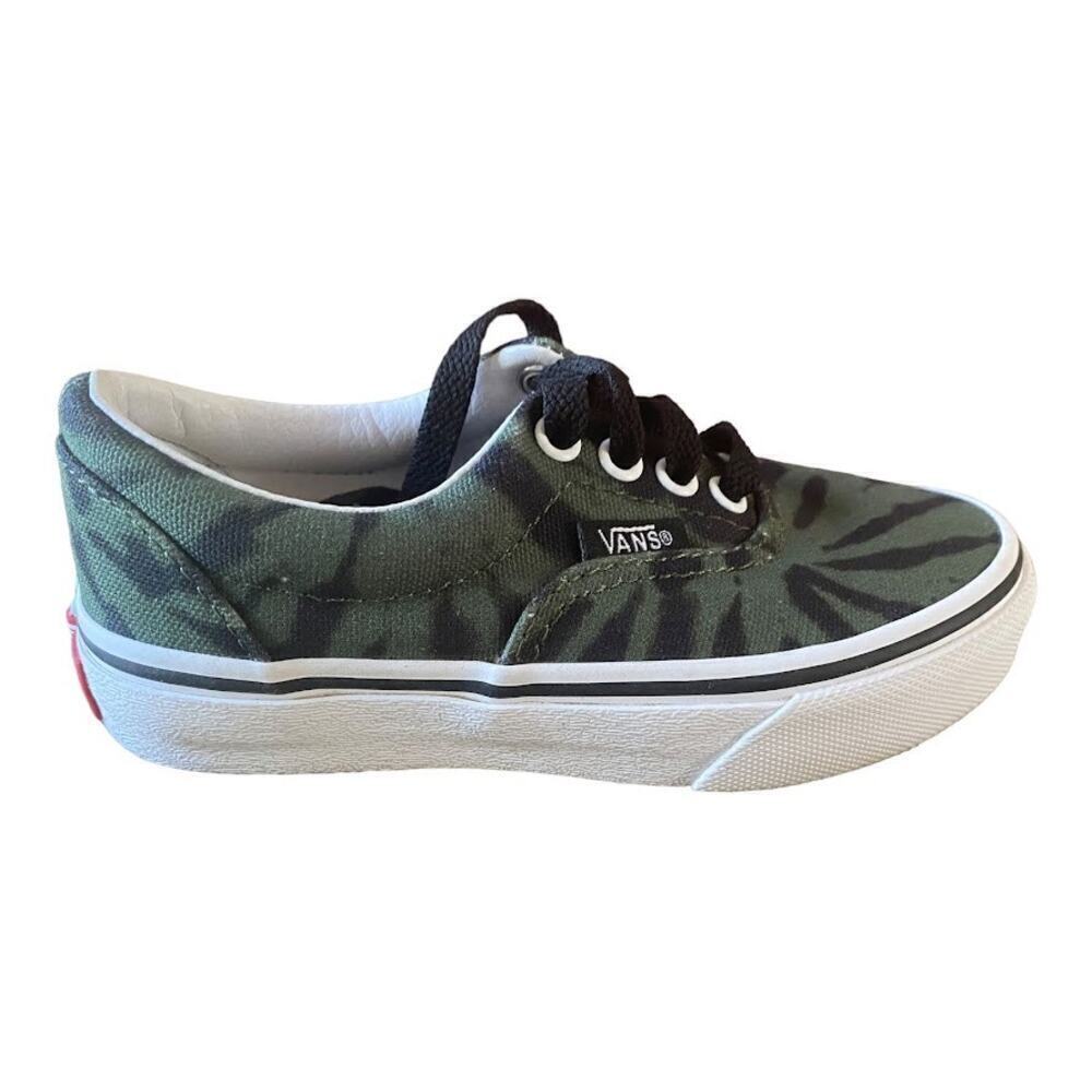 VANS Vintage Green/Black Camo Old Skool Size 12 K Casual Sneakers